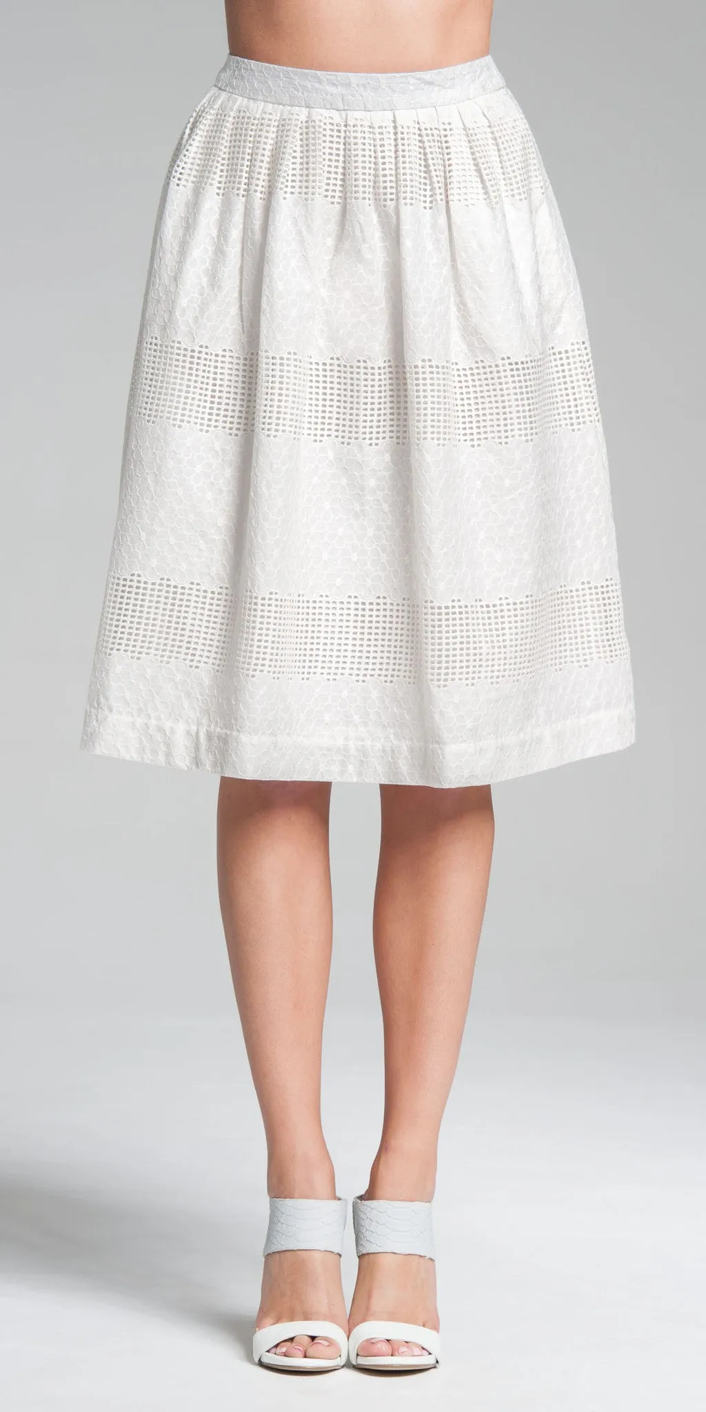 Embroidered Knee-Length Skirt - White