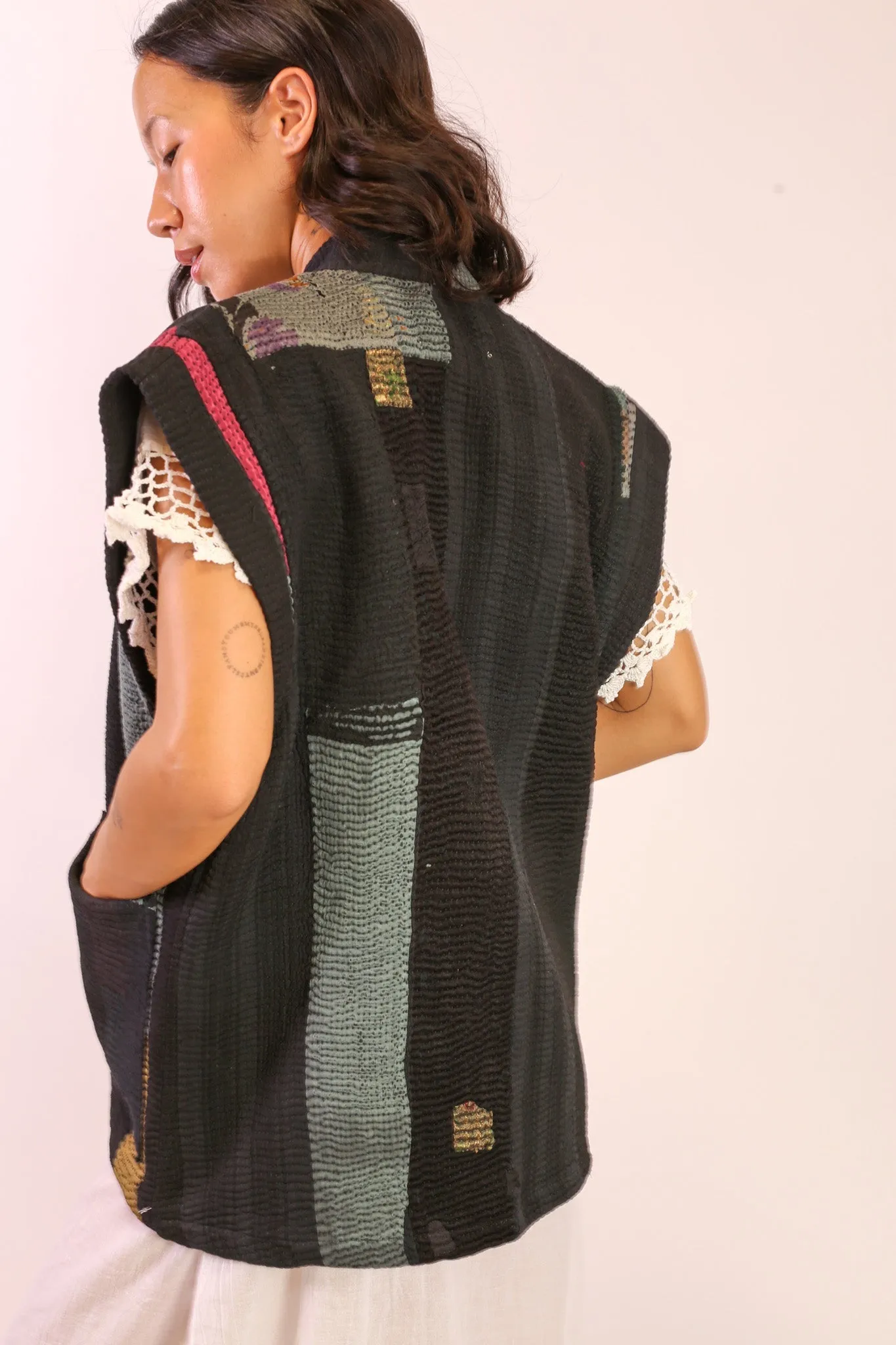 KANTHA VEST BOEK