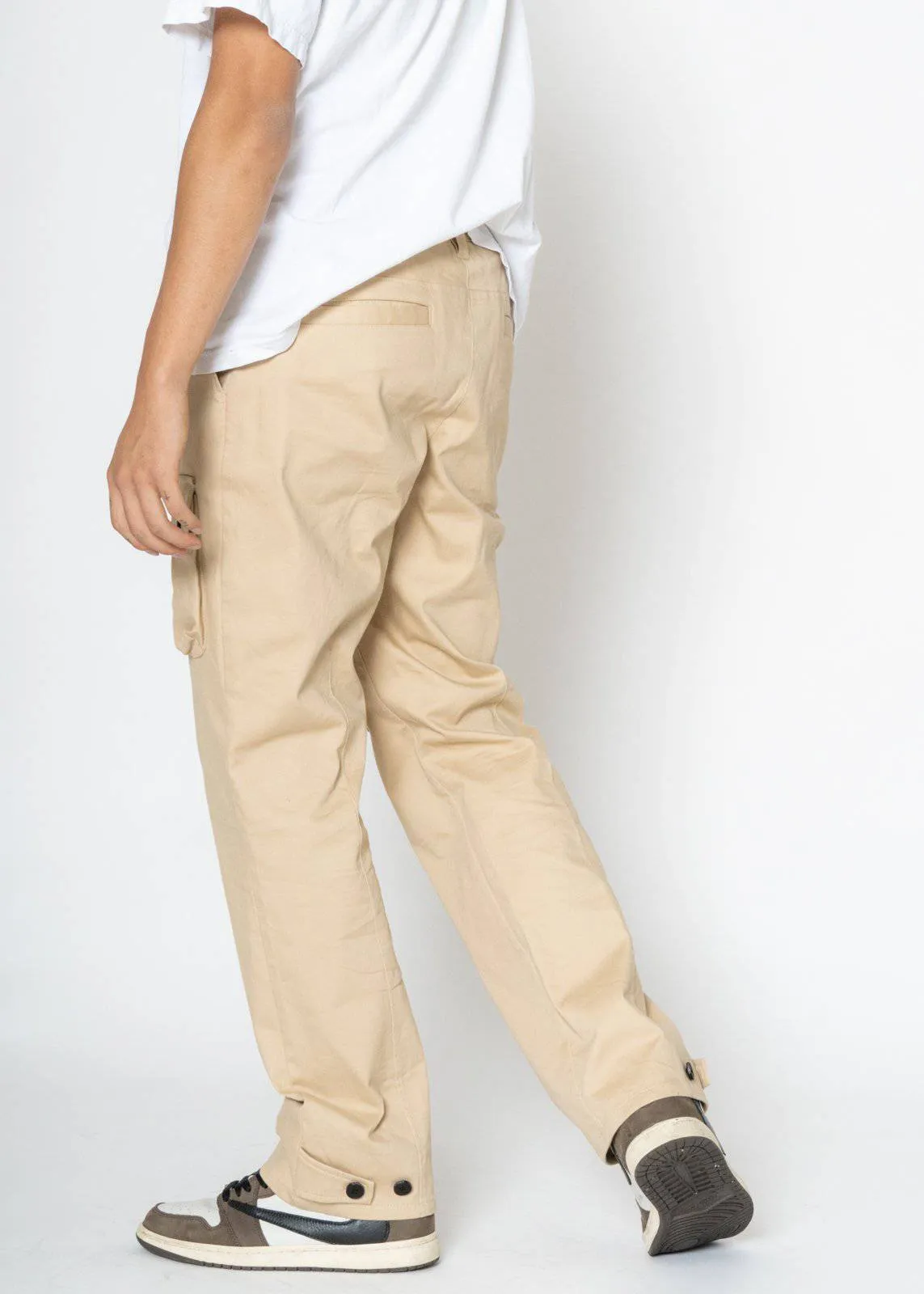 Konus Men's Cargo Pants with Removable Pocket in Khaki