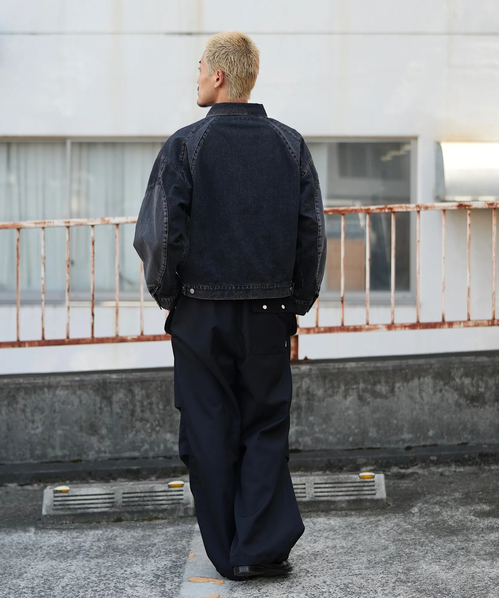 LOOSE PARACHUTE PANTS "BLACK"