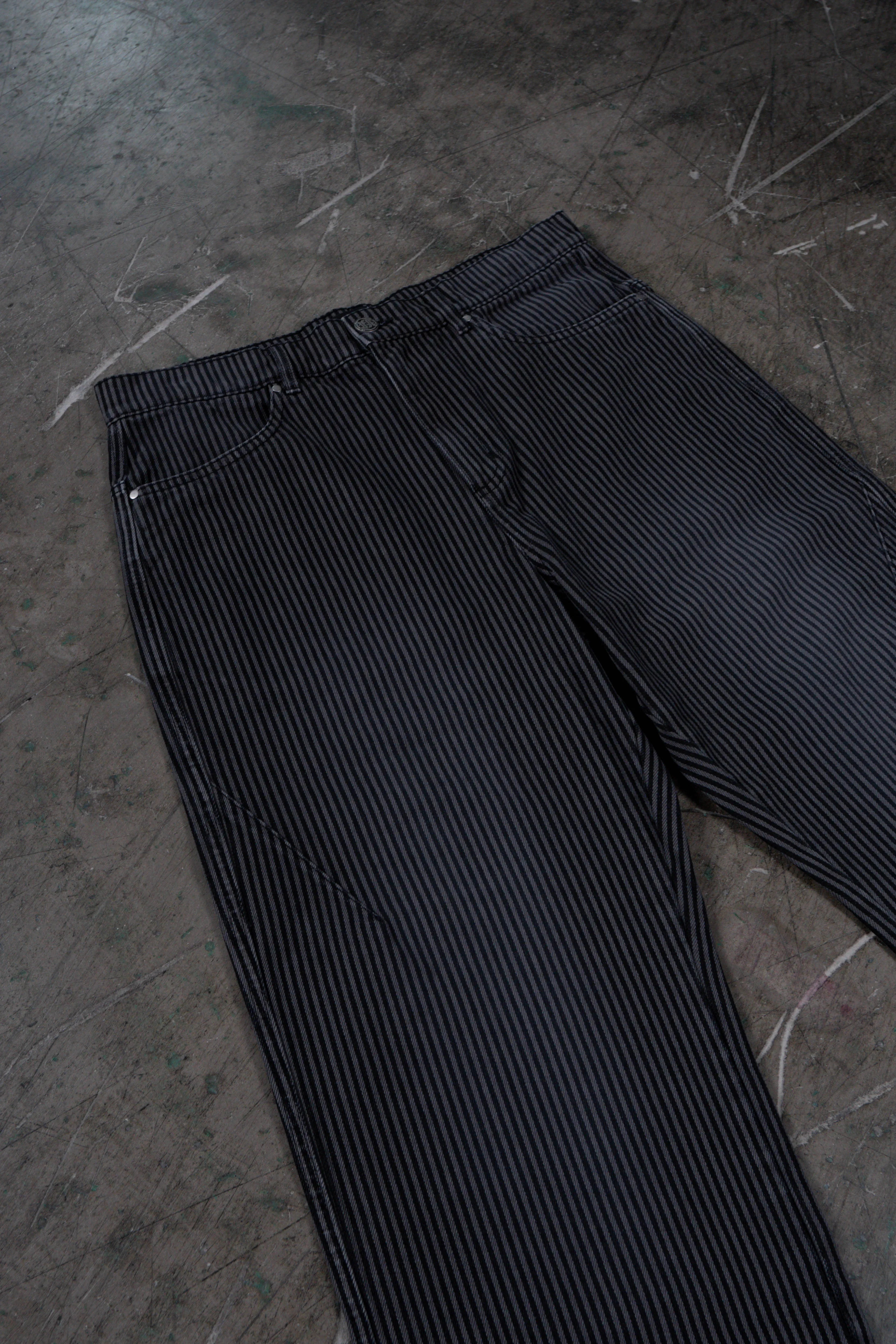 STRIPES GREY/BLACK DENIM