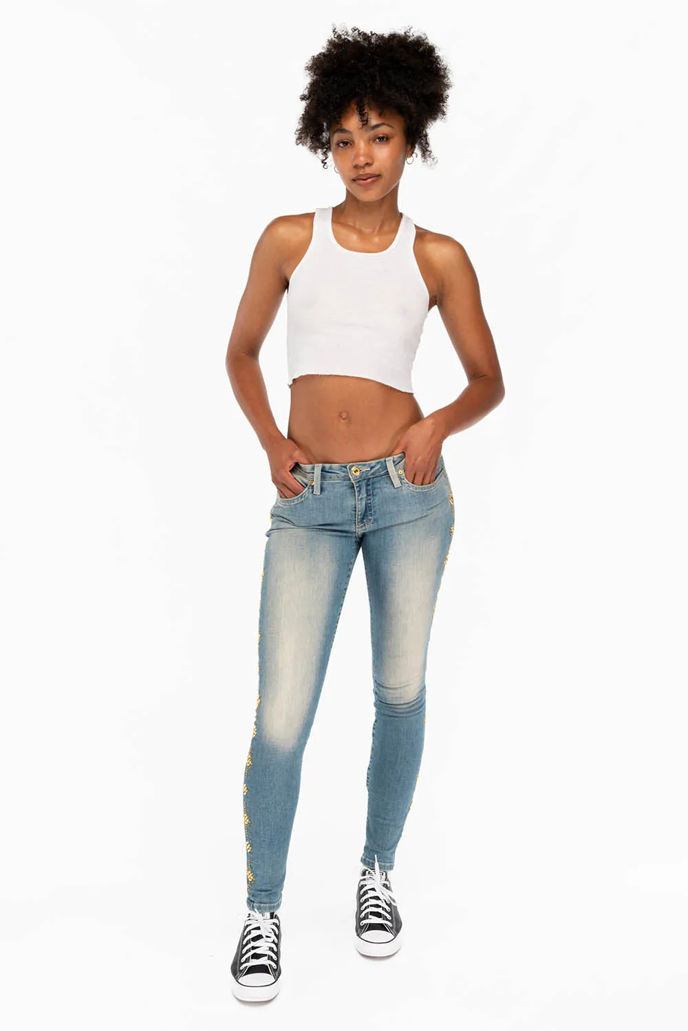 WOMENS SKINNY JEANS IN MAORIE LIGHT WITH CRYSTALS